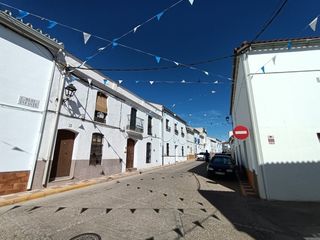 Casa  Calle blas infante. Casa en las navas de la concepci�n