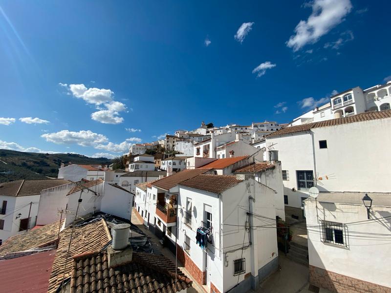 Foto 7f4df576-b088-41b6-937b-edc031bdf839. Casa adosada vivivenda adosada en torre alhaquime en Torre Alháquime