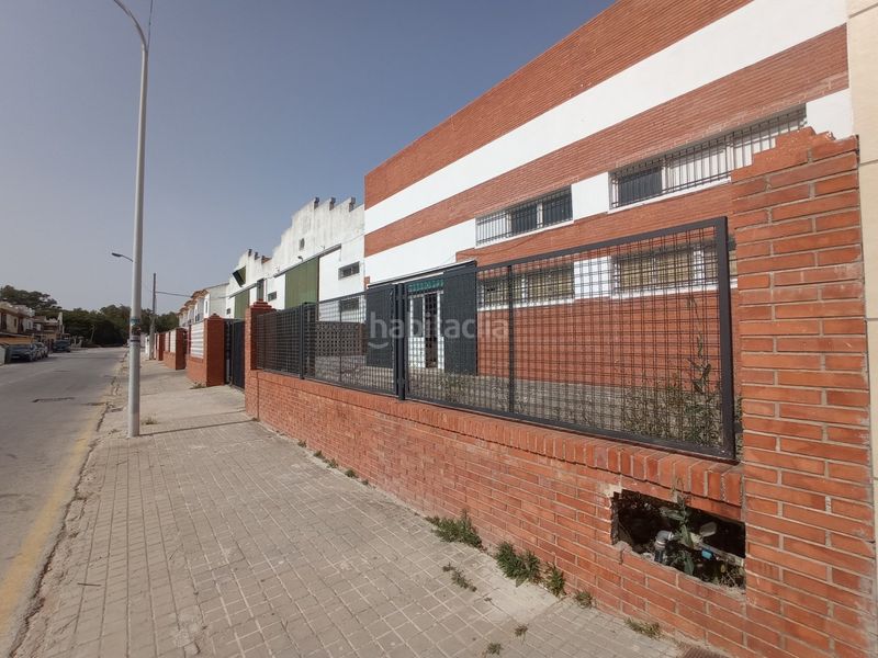 Foto 0587f20a-89f6-4208-869a-a08b4ae3921e. Nau industrial a Barbate Barbate