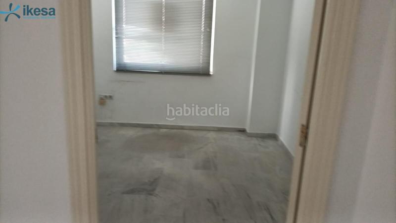 Foto 5f10e7fe-ec6a-4dc9-813d-2cd33dd184bd. Oficina a Santa Clara Sevilla