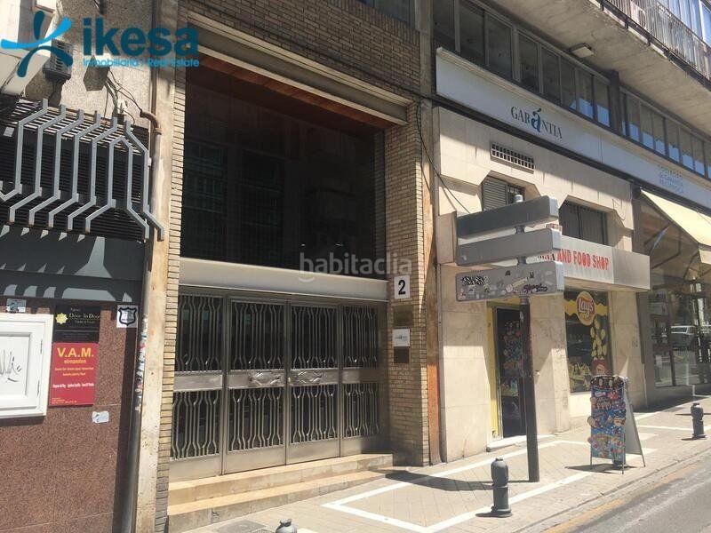 Foto 9bc2f677-4429-4445-95fd-8a0d85a8c2b5. Oficina  en el centro en San Matías - Realejo Granada