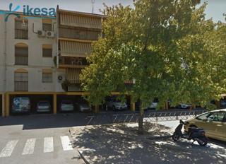 Pis  Avenida verdiales. Piso en cesión de remate en miralbaida córdoba