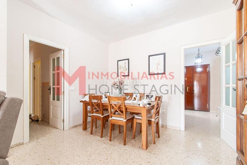 Foto 0e5d52d8-6215-45c8-bb06-4f15ee1ed58e. Appartamento con parcheggio piscina in Avenida de Europa Montequinto