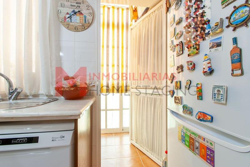 Foto 3901b914-6081-497f-864c-22540b3d3071. Appartamento con parcheggio piscina in Avenida de Europa Montequinto