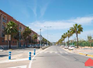 Local Comercial en Arco Norte - Avda España
