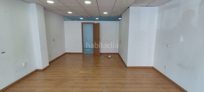 Foto 949a55c1-aa8a-46bf-812a-d3201759316a. Miete geschäftsraum mit heizung in Avenida de Europa Montequinto