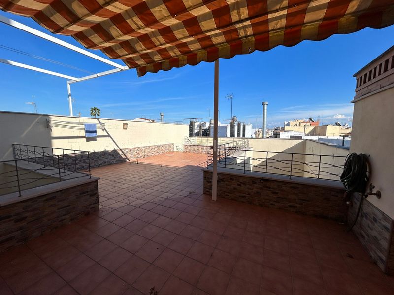 Foto 154e6a99-9956-4bcb-a1a8-4249637a1224. Semi detached house with heating parking in Vista Azul - Consolación Dos Hermanas