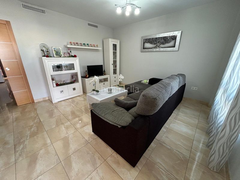 Foto 8c0f73e8-8954-4f16-95e6-7d8e1557a809. Semi detached house with heating parking in Vista Azul - Consolación Dos Hermanas