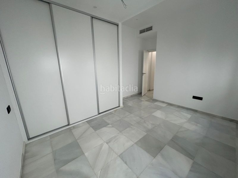 Foto ea380aa2-9d8c-4a68-80cb-ff5f932e0cf0. Dúplex a calle virgen del carmen dolorosa 69 a Feria Sevilla