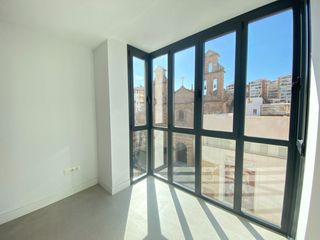 Miete Etagenwohnung  Calle ancha del carmen. Piso a estrenar en una zona privilegiada junto a la iglesia del