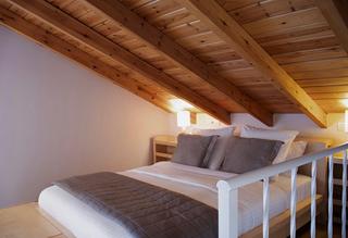 Lloguer Dúplex  Calle zamorano. Apartamento dúplex situado muy cerca de calle mármoles