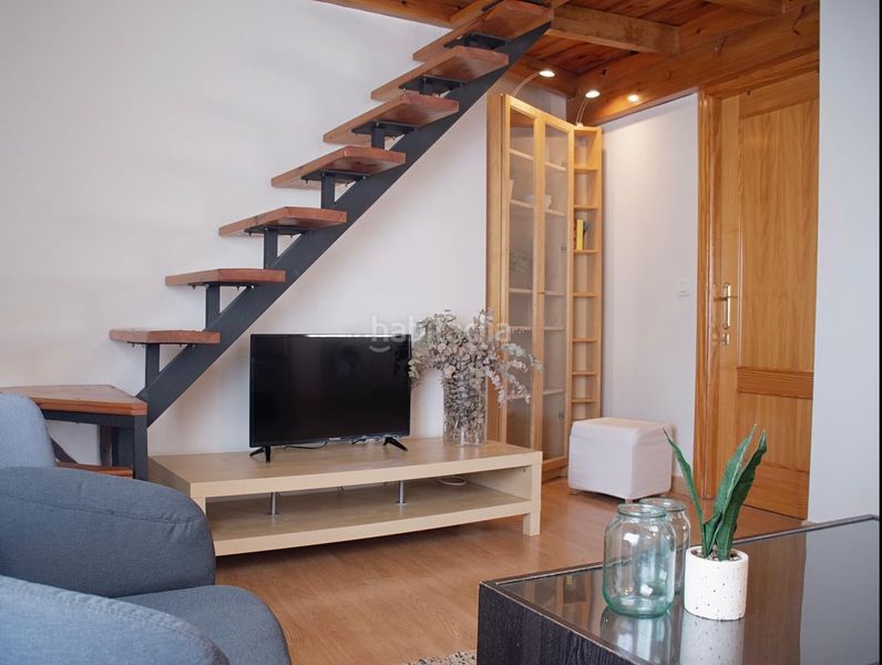 Foto d9689e0c-c93c-4378-84bf-a6761cb1e873. Lloguer dúplex a La Trinidad Málaga