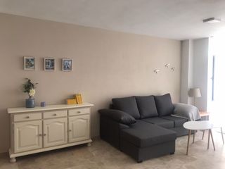 Affitto Appartamento in Calle ancha del carmen 20. Piso junto al mercado de el carmen