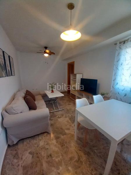 Foto e267b324-ae20-4f06-89ec-17386c06ce19. Alquiler apartamento estupendo apartamento al lado del hospital civil y el centro en Málaga