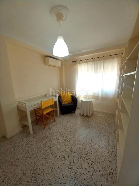 Foto 2a91b0d6-22f1-4318-a9b1-81ac23d64918. Lloguer pis a Parque Victoria Eugenia Málaga