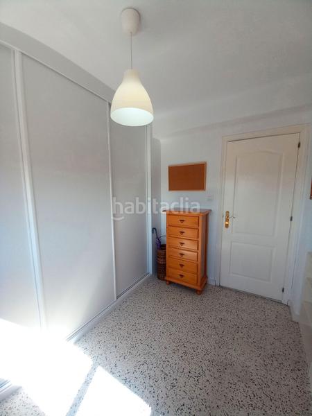 Foto ac50d7c4-1af0-498d-a016-ab12871cd9bd. Lloguer pis a Parque Victoria Eugenia Málaga