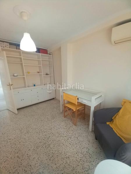 Foto fb1a164d-d84b-4976-a82e-7f4d0059672d. Lloguer pis a Parque Victoria Eugenia Málaga