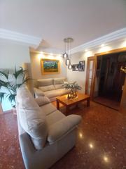 Location Appartement  Calle tejeros. ¿qué más se puede pedir? lo tendrá todo: zona céntrica, amplios