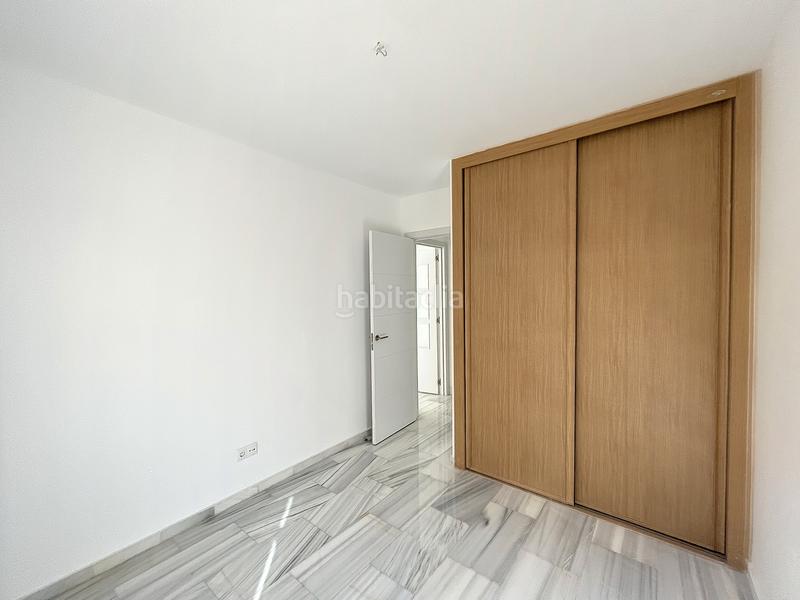 Foto 3127ddb4-8265-484d-85bc-d4b42552f46e. Lloguer pis amb aparcament a Parque Victoria Eugenia Málaga