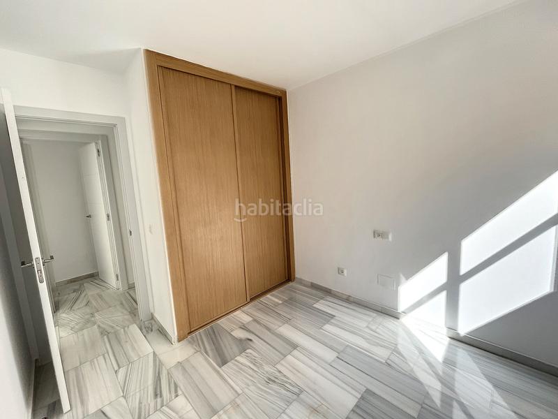 Foto 3b91b2c6-220e-400d-a7e1-90f0045ee272. Lloguer pis amb aparcament a Parque Victoria Eugenia Málaga