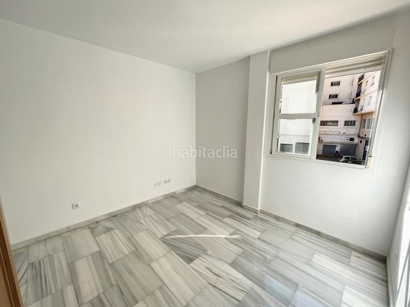 Foto 51a34462-91df-4357-9202-42c48c9adf50. Lloguer pis amb aparcament a Parque Victoria Eugenia Málaga