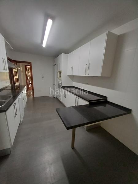 Foto 5eec1be9-0d75-4a39-b457-6184a5cefbf7. Alquiler piso ¡gran vivienda sin amueblar en el Limonar! en Málaga