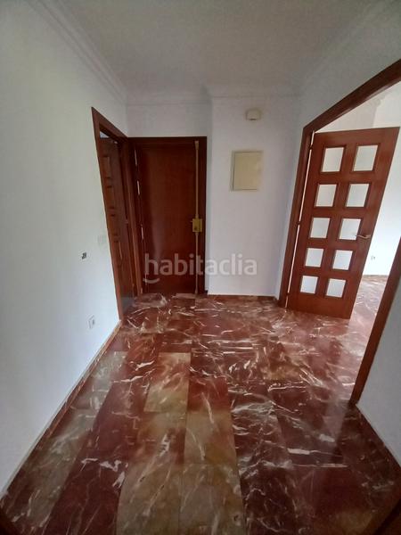 Foto 53937fb4-3981-4712-a566-9fea29d46337. Location appartement avec parking piscine dans Limonar Málaga
