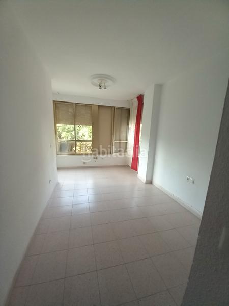 Foto 7942e3c8-f53a-411f-a2ad-f5b8d11019bb. Location appartement avec parking piscine dans Limonar Málaga