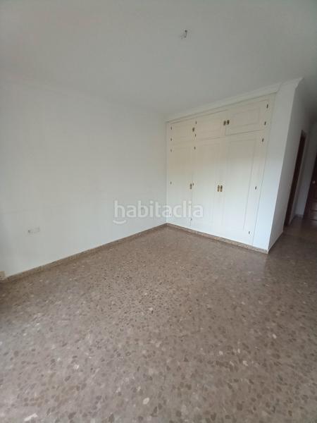 Foto 965b5553-f364-4843-9b3c-ed80816c7d21. Location appartement avec parking piscine dans Limonar Málaga