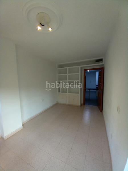 Foto aaa3b6d4-34e1-40f2-a3c0-3ffabf039982. Location appartement avec parking piscine dans Limonar Málaga