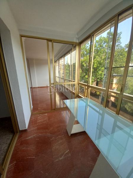 Foto afd81f09-ef59-45e4-af96-e54892b838a7. Location appartement avec parking piscine dans Limonar Málaga