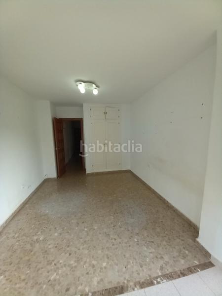 Foto e57768f9-85e6-472f-842f-cea601411fe7. Location appartement avec parking piscine dans Limonar Málaga