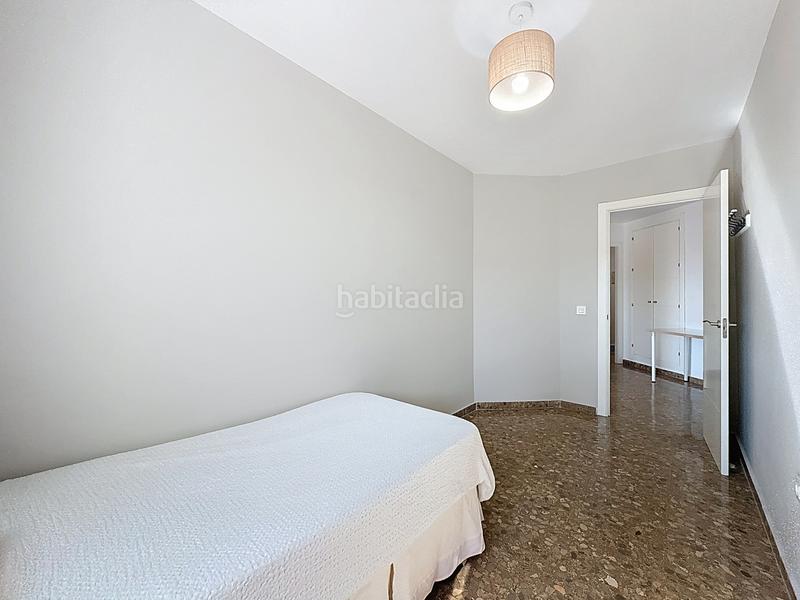 Foto 7a893f80-d83c-41b7-b34d-5649ffe97a77. Alquiler piso  en el Limonar con piscina y terraza en Málaga