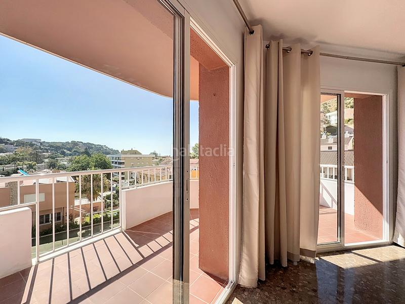 Foto ea415d9b-526c-4fd7-93e5-96e3497fe551. Alquiler piso  en el Limonar con piscina y terraza en Málaga