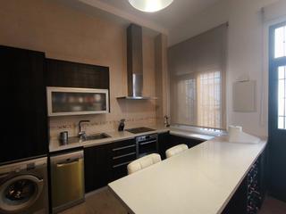 Location Appartement  Calle isidro ruiz. A dos minutos de la playa