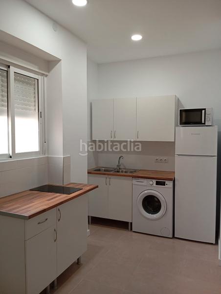 Foto 124b75d1-898c-4b45-a8a4-0ae05655ce1c. Alquiler estudio  en carlinda en San Alberto - La Alcubilla - Florisol Málaga