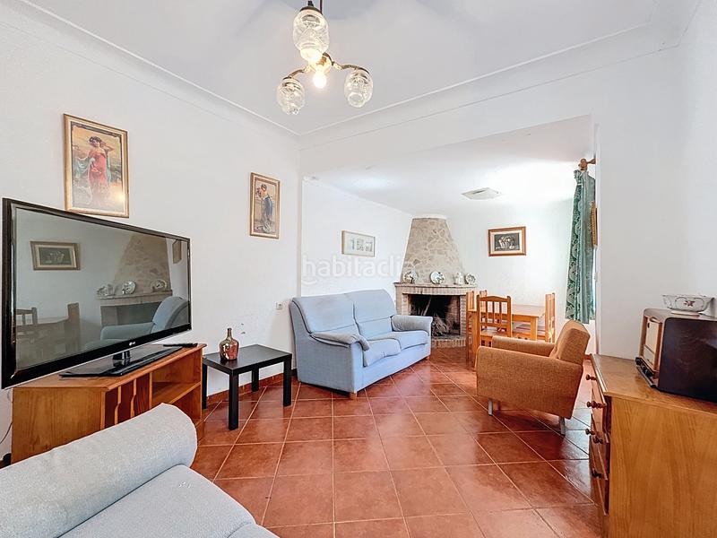 Foto f647ded2-73a6-4f20-8e50-6b32a3ec9330. Maison avec cheminée dans Ardales