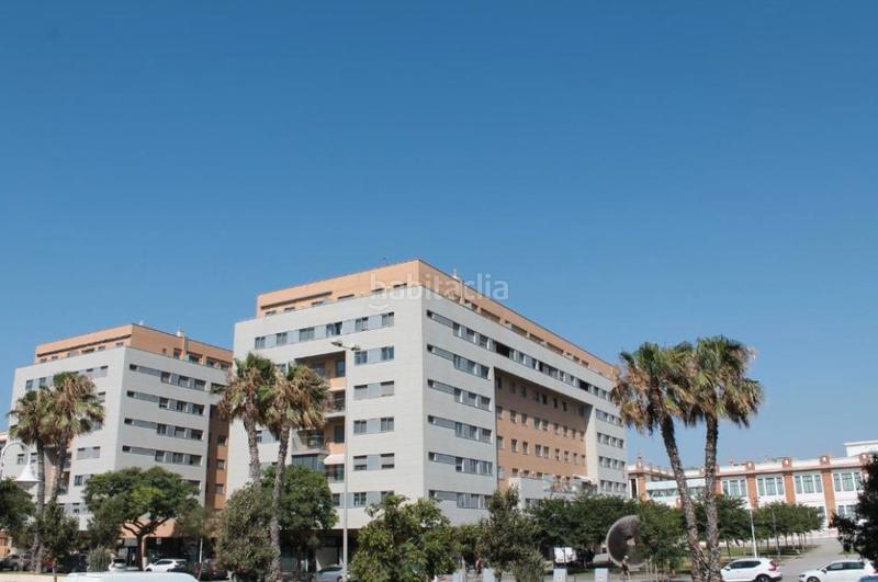 Foto 9fdb02b4-ea81-48c7-8d5b-722310ca24ef. Affitto monolocale con piscina in Paseo Marítimo Oeste - Pacífico Málaga