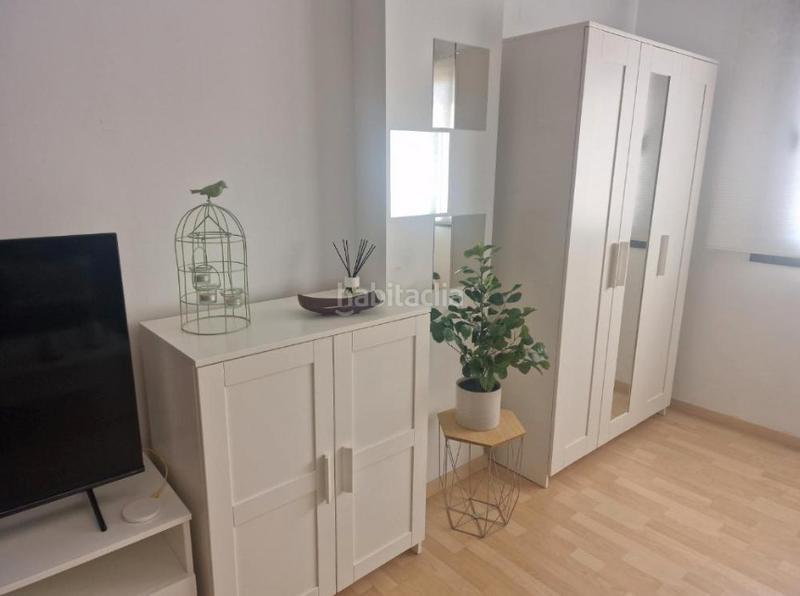 Foto ce38100d-06c3-4a57-91c5-f324d75d96b6. Location studio avec piscine dans Paseo Marítimo Oeste - Pacífico Málaga