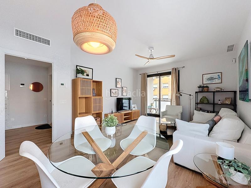 Foto 530ce472-0e3c-4bb5-8bc4-9a58ba420cce. Alquiler piso magnífica vivienda cerca de vialia en Málaga