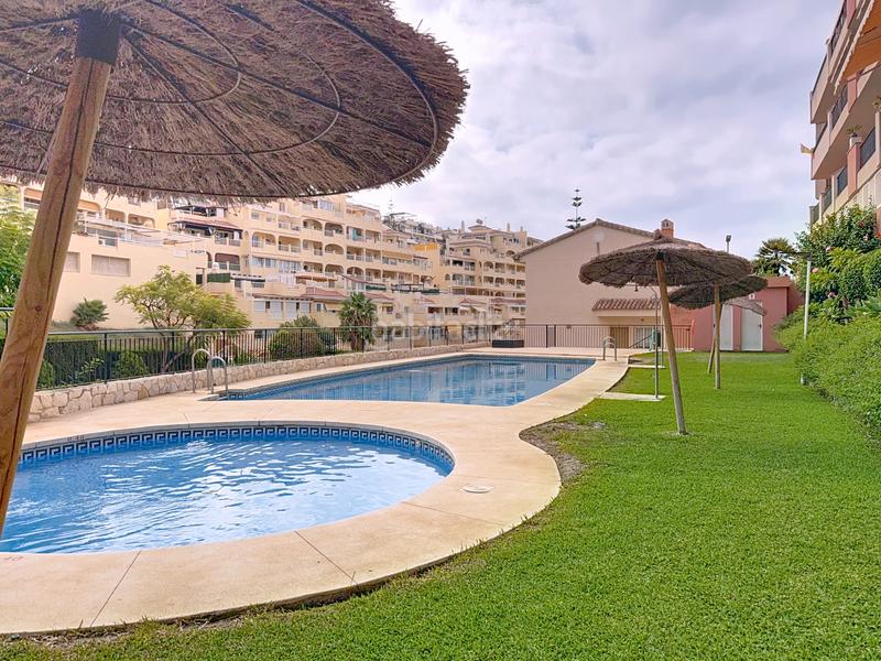 Foto 1a5d34c1-9fa9-49cb-a4fd-c6849b68f0fa. Alquiler ático  con terraza a pocos minutos de la playa en Benalmádena