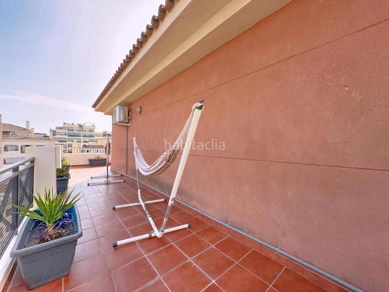 Foto 88aac538-165e-4246-bbda-a32f01ee88de. Alquiler ático  con terraza a pocos minutos de la playa en Benalmádena