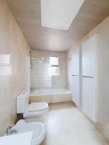 Foto 06f96492-263c-40bf-8279-ef2601a423c2. Miete dachwohnung mit parking pool in Zona Centro Comercial Torrequebrada Benalmádena