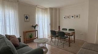 Miete Etagenwohnung  Calle san luis. Magnífica vivienda  en los tilos