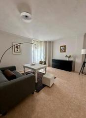 Miete Etagenwohnung  Calle san luis. Magnífica vivienda  en los tilos