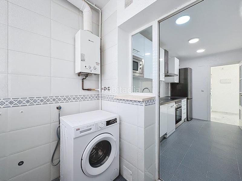 Foto 54ff047e-319b-402b-a324-43a32bc875a7. Lloguer pis amb aparcament piscina a Cerrado de Calderón - Hacienda Paredes Málaga