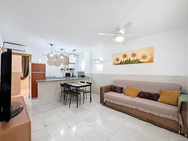 Foto 8a9ec676-49ca-4fcd-abb1-379b5a291a50. Affitto piccolo appartamento con piscina in Cortijo Torrequebrada Benalmádena