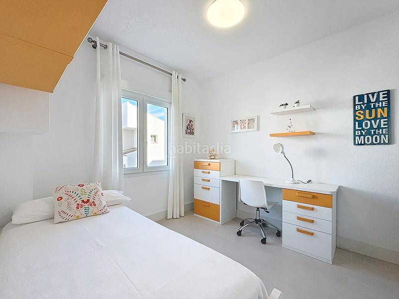 Foto 099cd63b-18d0-4ae4-98dc-ba1d6d6e0179. Rent flat with pool in Los Álamos Torremolinos