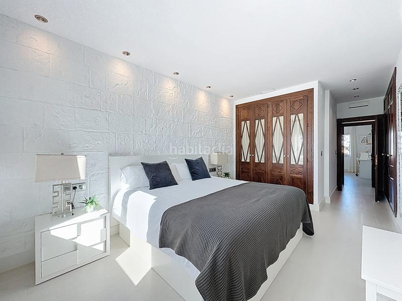 Foto facfd965-4c74-4d4a-96c6-7931af2fc1cd. Rent flat with pool in Los Álamos Torremolinos