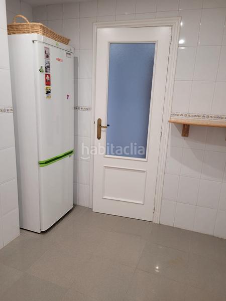 Foto 32b0a8ab-32ef-48b1-8b8d-591448a5d97c. Alquiler piso  sin amueblar en pedregalejo en zona muy tranquila en Málaga